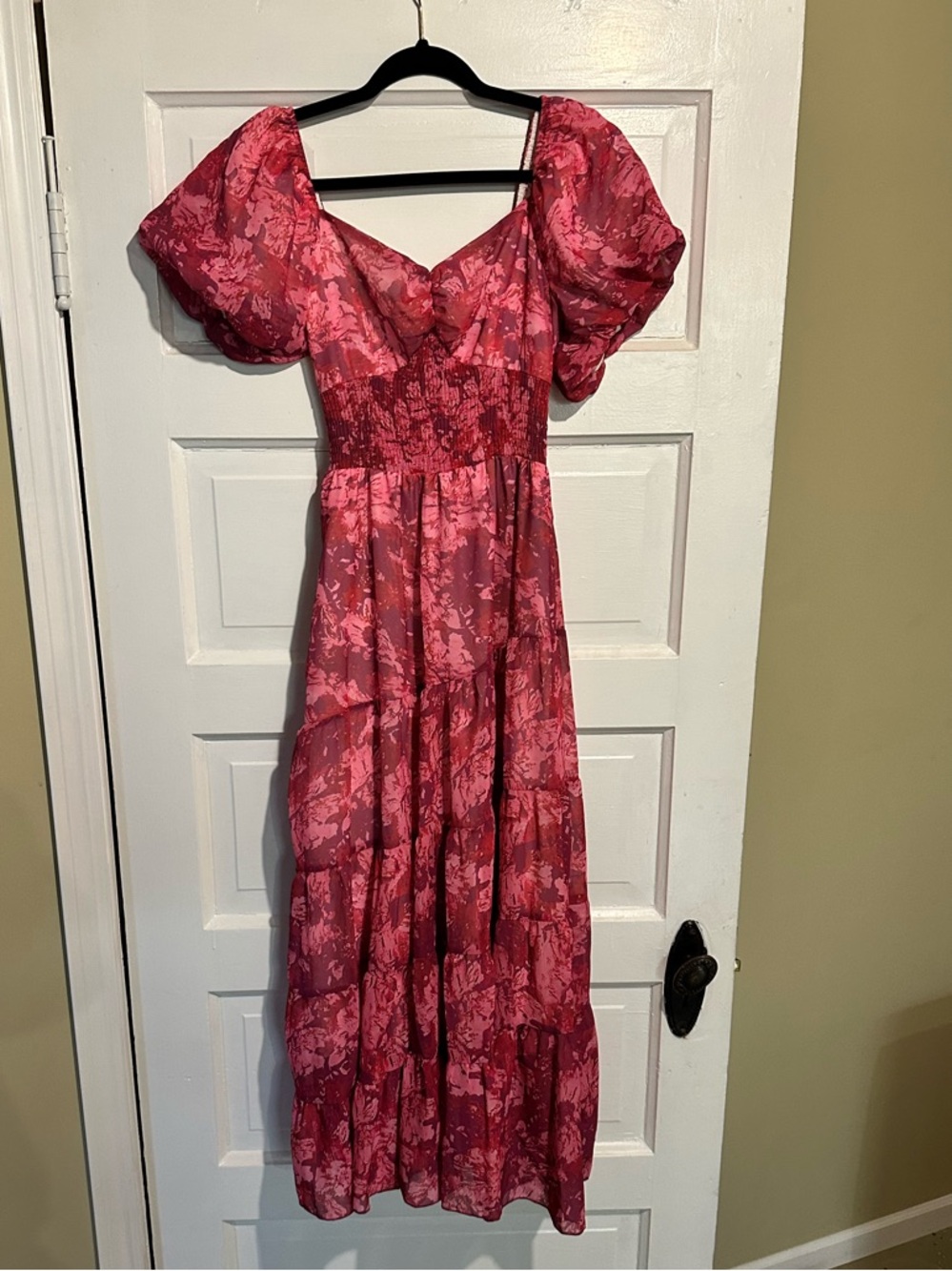 Women's Pink Puff-Sleeve Floral Maxi Dress